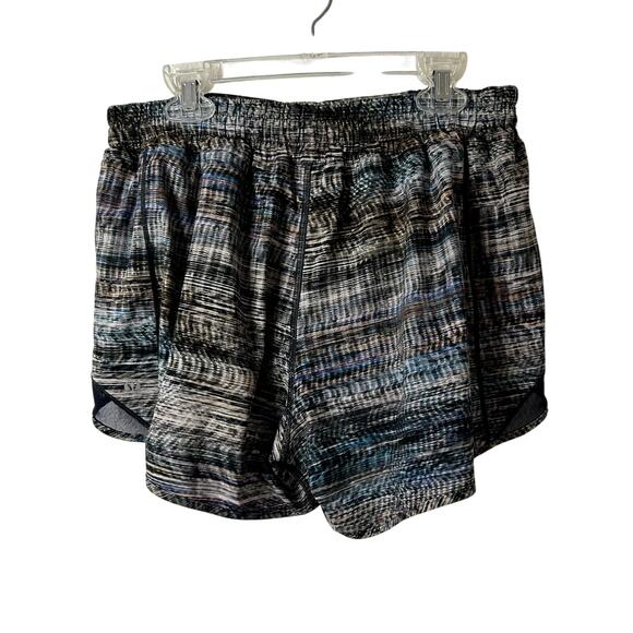 Lululemon Hotty Hot Short Long 4" Digital Oasis Grey Multi True Navy Size 10 - Picture 5 of 6